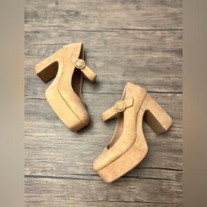 Chinese Laundry Pollyanne Suede Platform Mary Jane Pumps NWOT